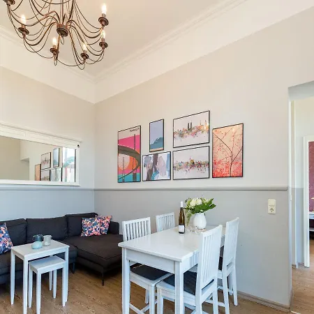 Apartment Amelia App 06 *