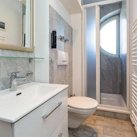 Amelia App 06 דירה *